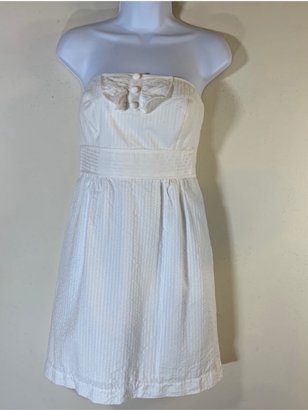 NEW! Tibi Strapless White Seersucker Dress with Button Detail. 8.